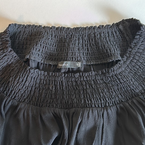 Aritzia Talula blouse - Picture 2 of 4